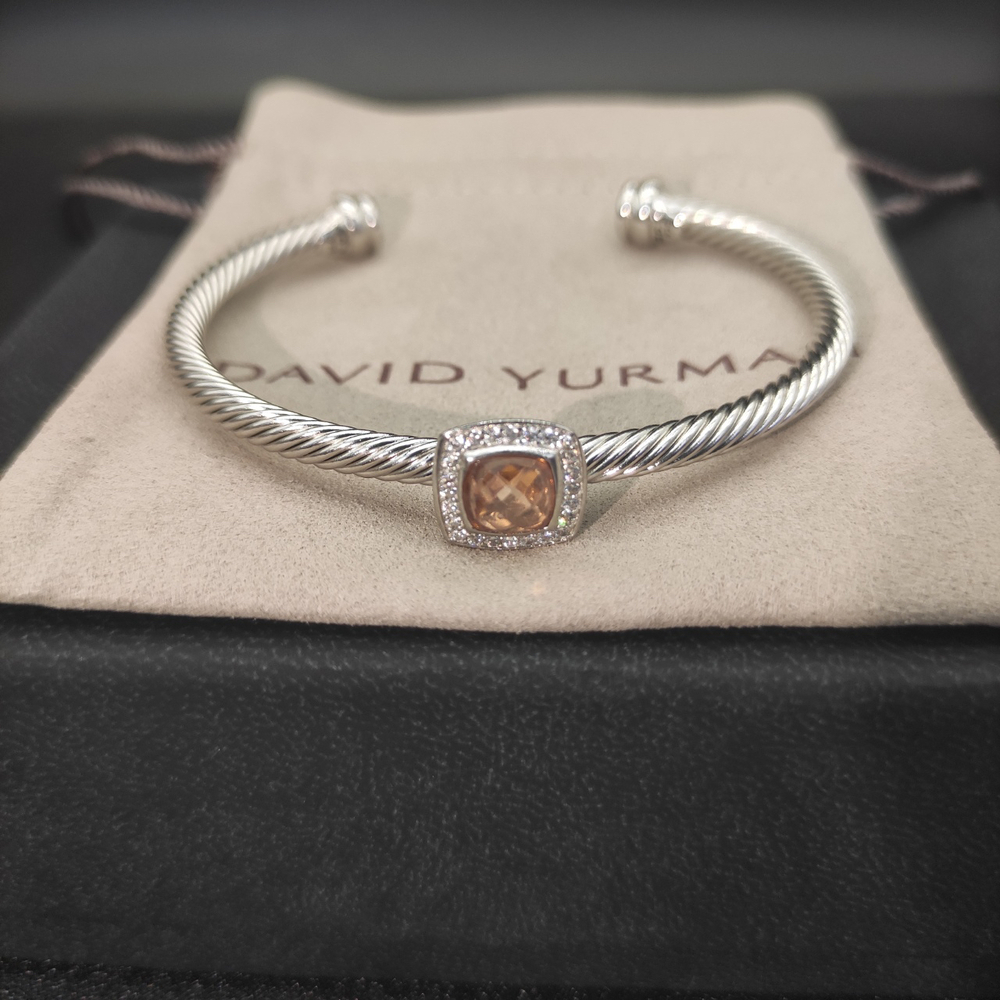 David Yurman 4mm square diamond button champagne diamond bracelet